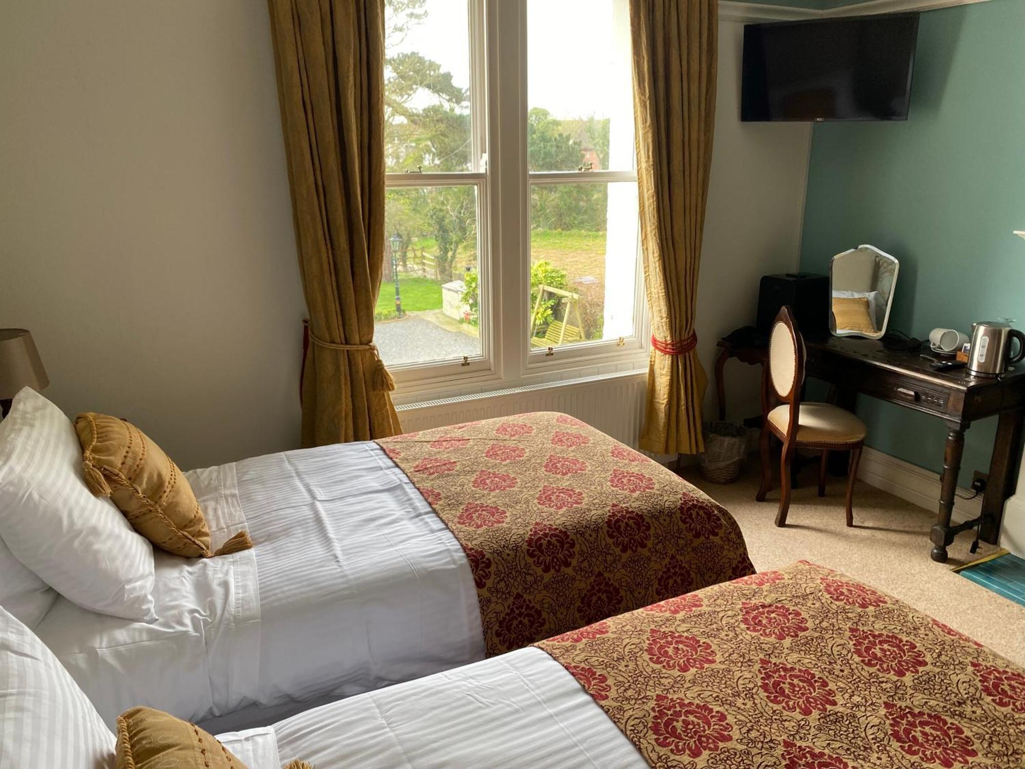 The Old Vicarage Ni B&B Ballywalter 外观 照片